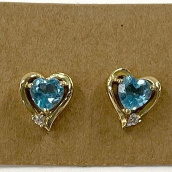 10K Yellow GOLD🌟 Blue Topaz & CZ Accented 💙Heart💙 Post Stud Earrings 10kt - Picture 4 of 16